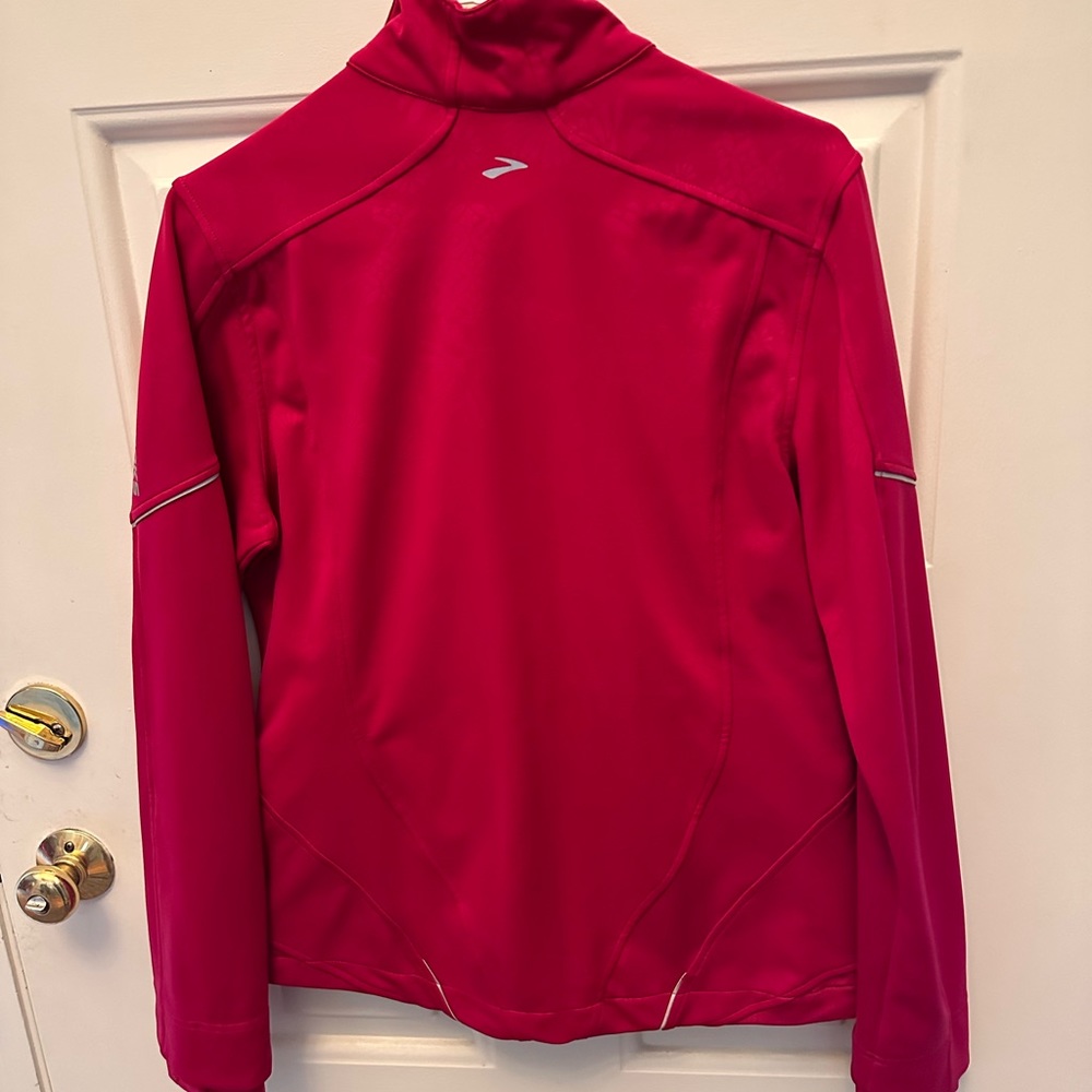 Brooks Running jacket, women’s L, raspberry color